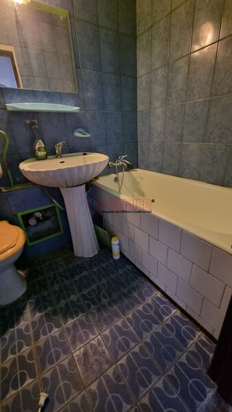 Izvorul Muresului - apartament 4 camere Zona verde!